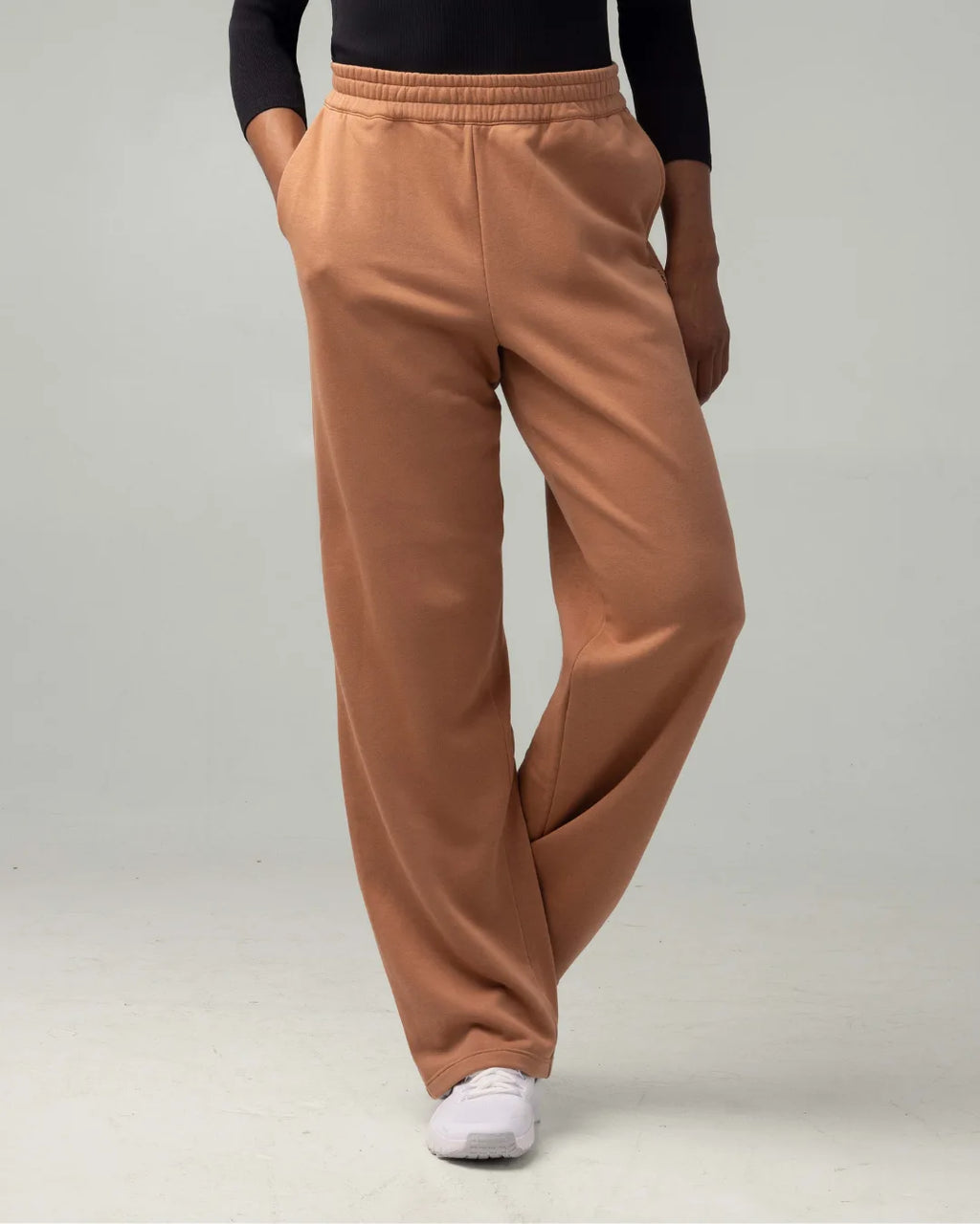 Essential Sweatpants