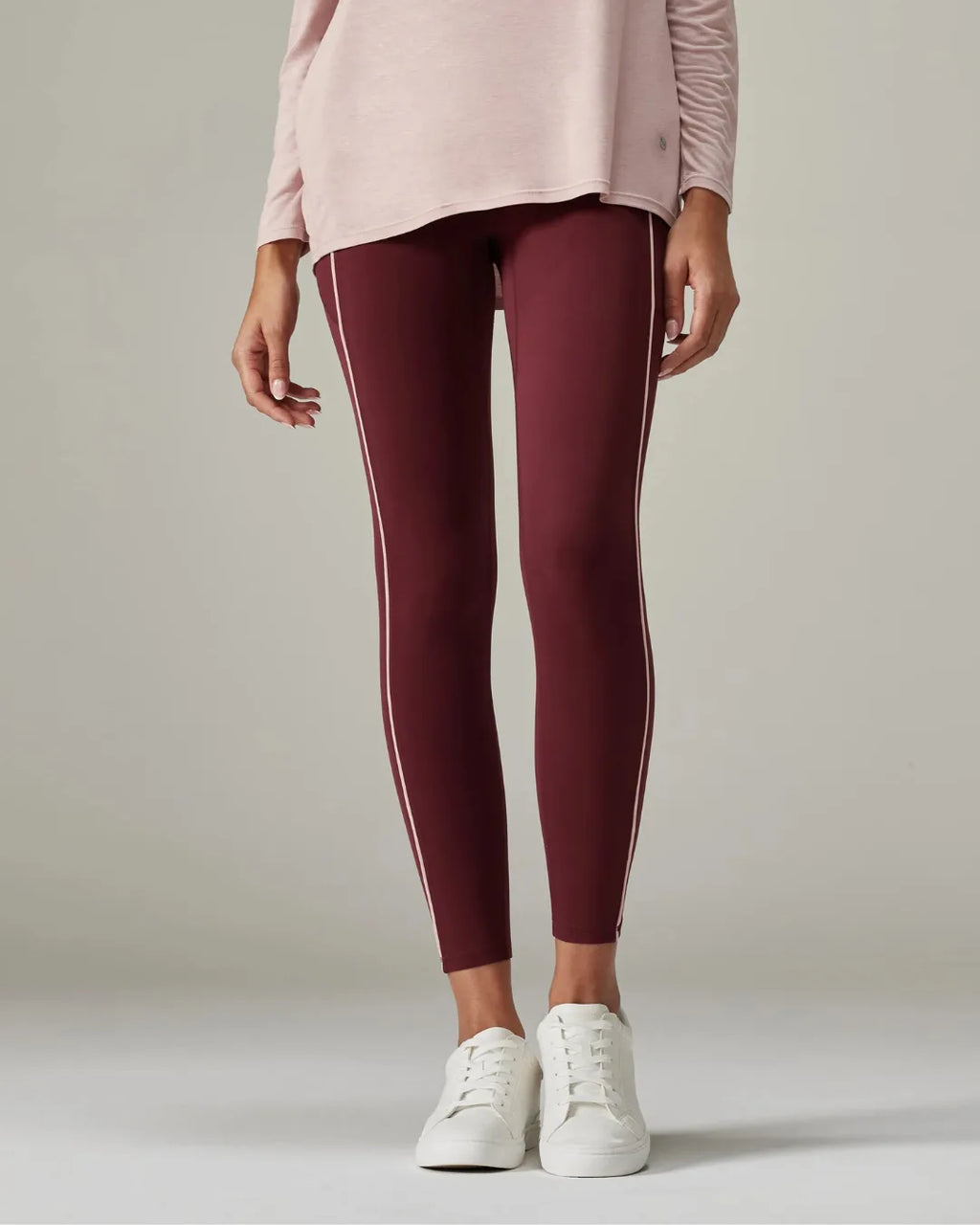 Weightless Performance legging  (Inseam 25”)