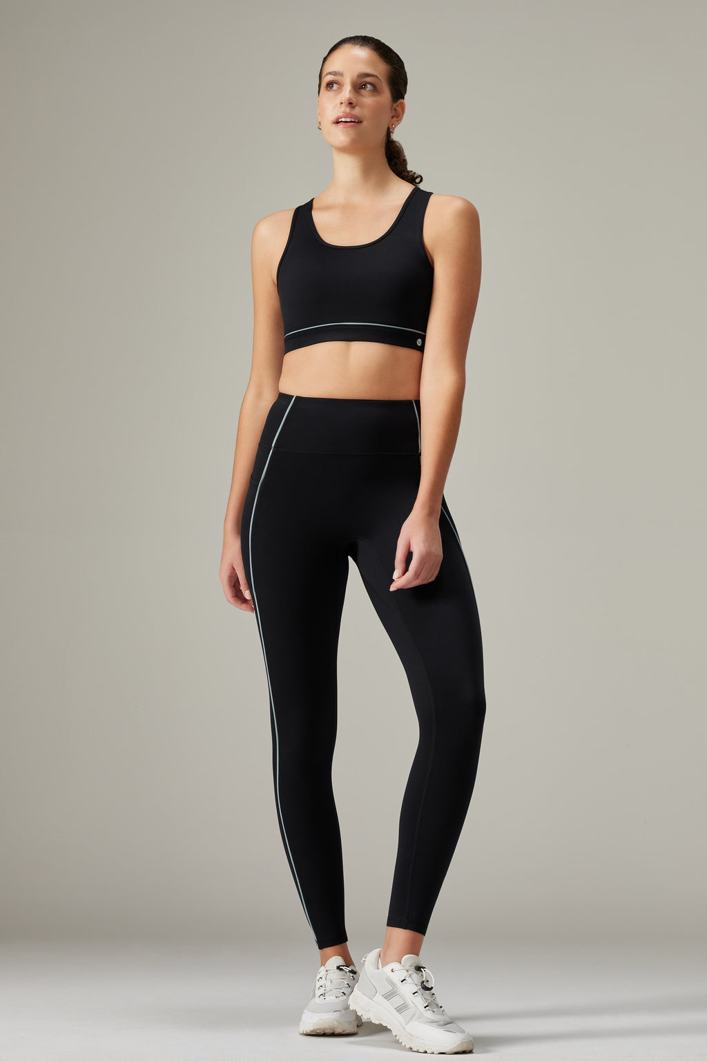 Weightless Performance Sports Bra
