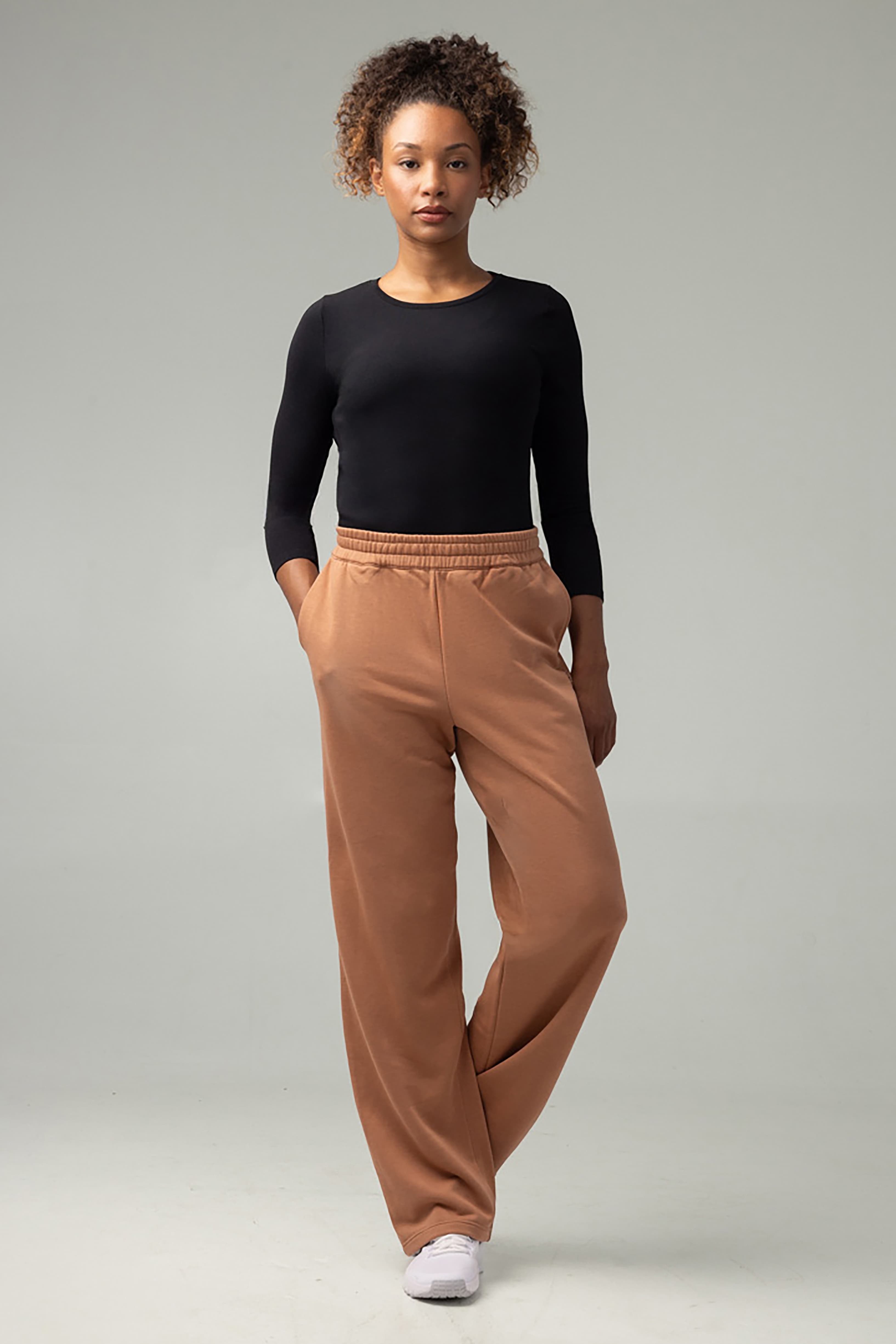 Essential Sweatpants