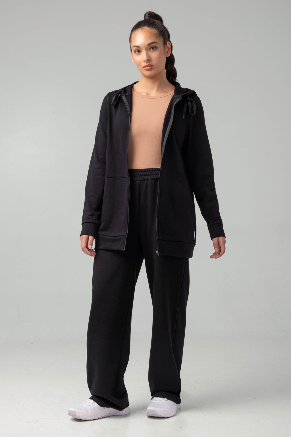 Essential Sweatshirt