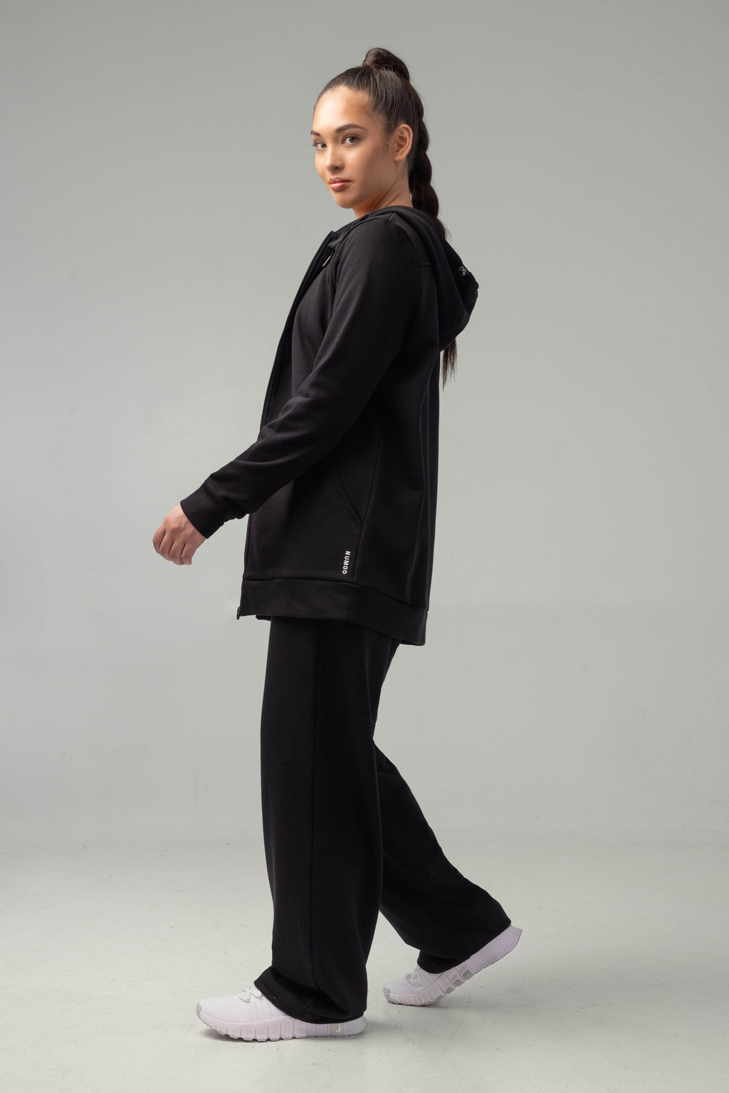 Essential Sweatshirt