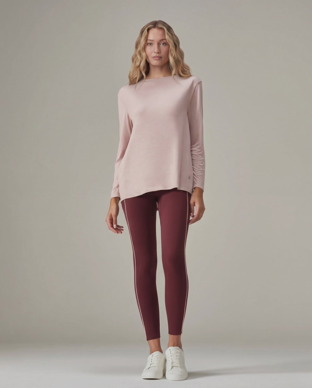 Weightless Performance legging  (Inseam 28”)